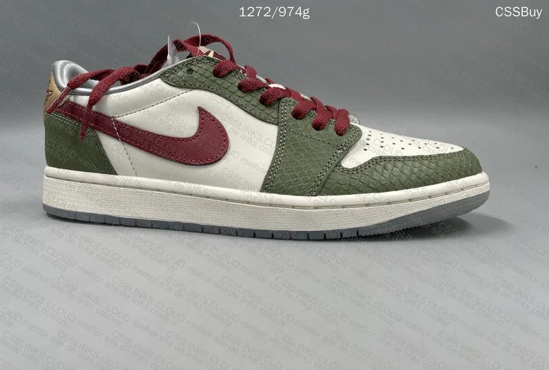 Air Jordan 1 Low Year of the Dragon 8