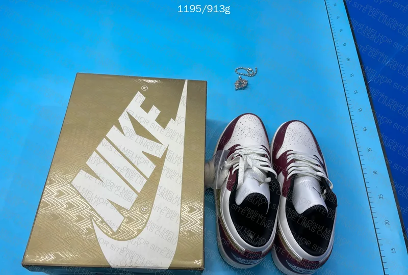 Air Jordan 1 Low Year of the Dragon 3