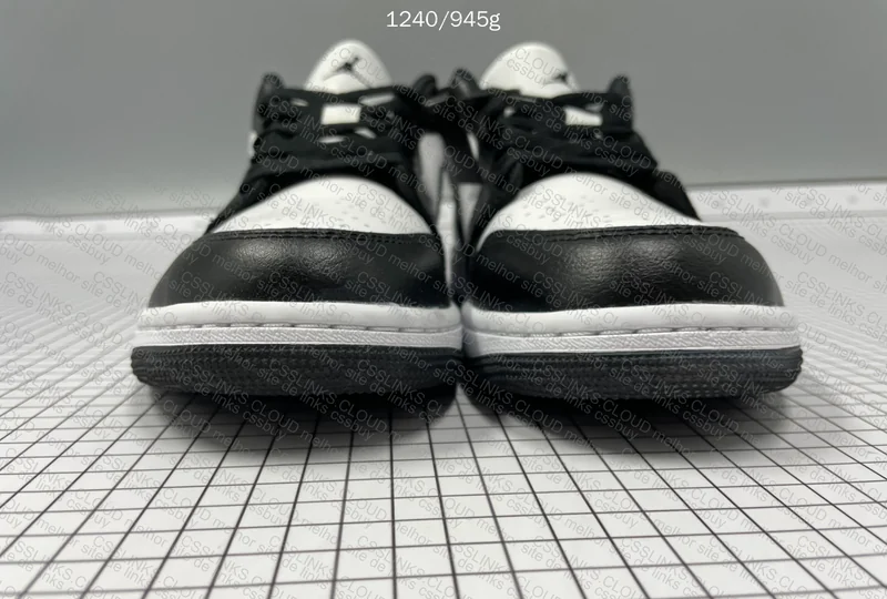 Air Jordan 1 Low Panda 7