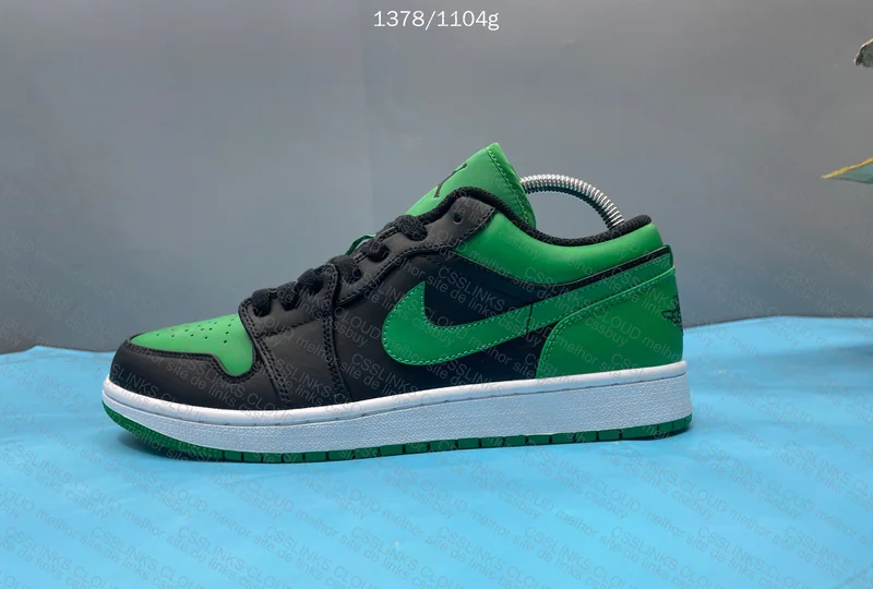 Air Jordan 1 Lucky Green 9