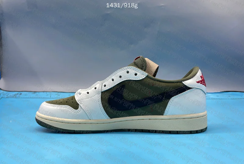 Air Jordan 1 Medium Olive 5