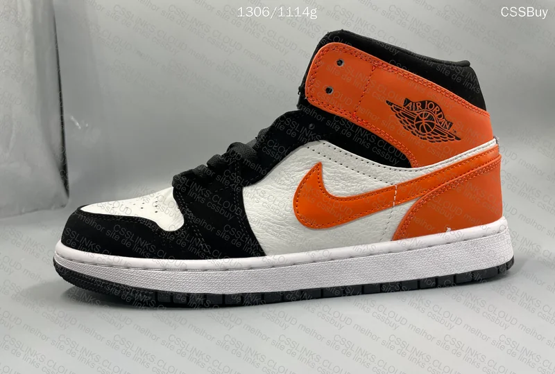 Air Jordan 1 Mid 4