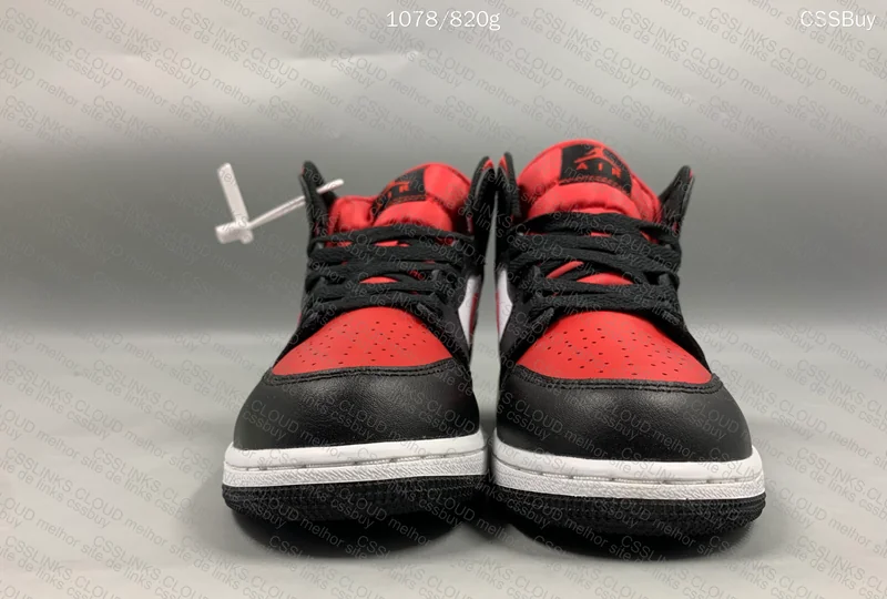 Air Jordan 1 Mid - Bred Toe 2