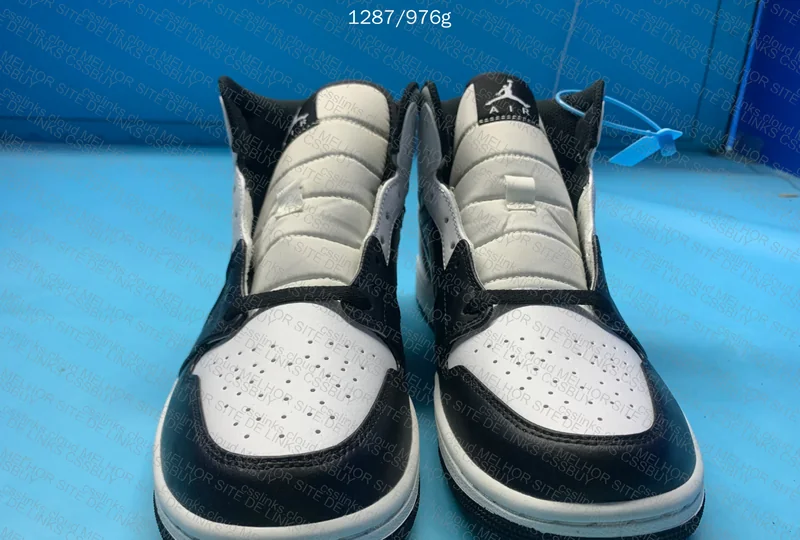 Air Jordan 1 Mid - DT Batch