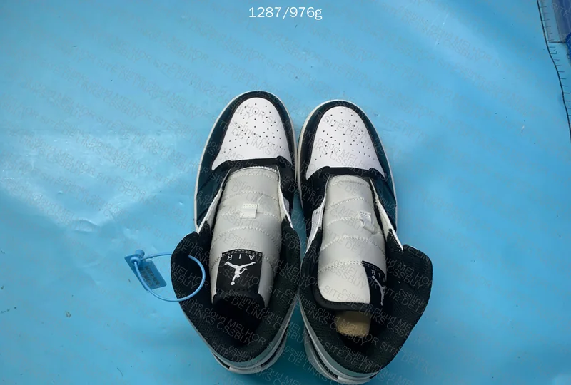 Air Jordan 1 Mid - DT Batch 9
