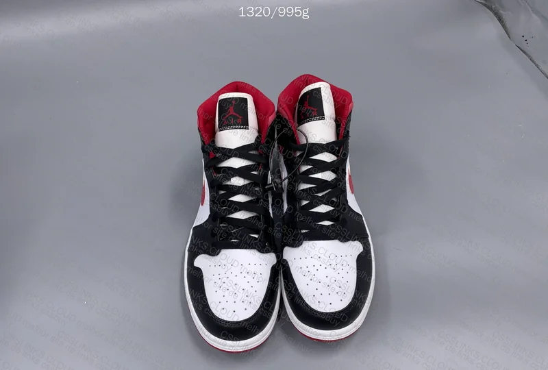 Air Jordan 1 Mid 'Metallic Red' 5