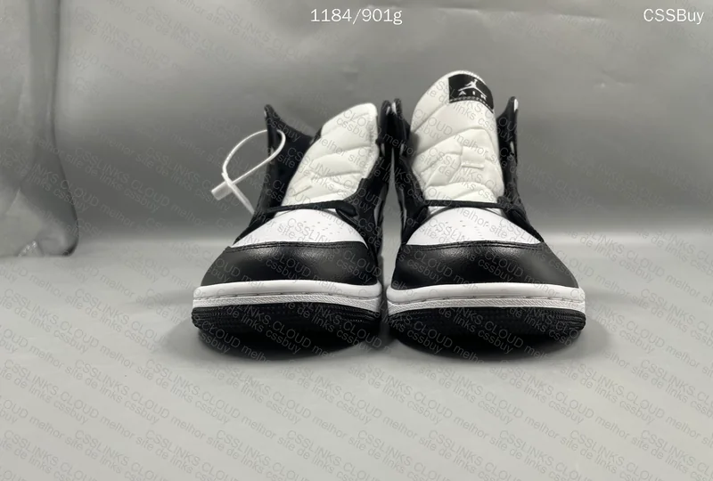 Air Jordan 1 Mid - Panda 7