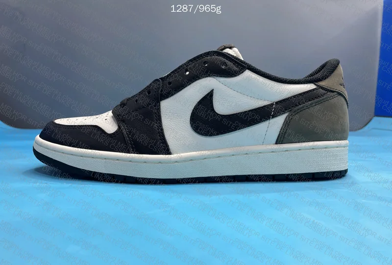 Air Jordan 1 - Mocha LJR 4