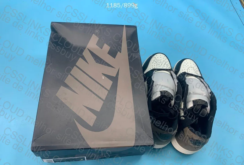 Air Jordan 1 Mocha Low