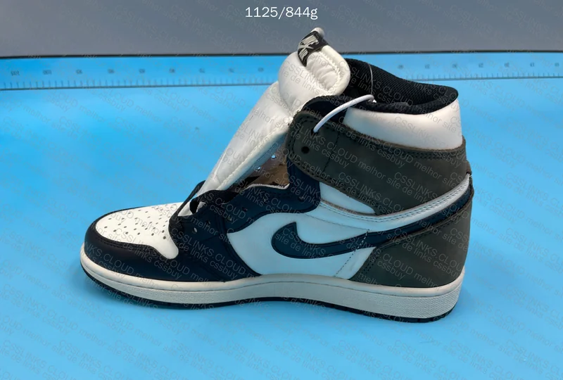 Air Jordan 1 Mocha - PK 4.0 B Grade 8