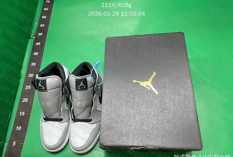 Air Jordan 1 Nike Mid Cinza DT BATCH