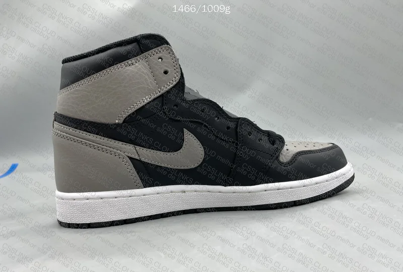 Air Jordan 1 OVO 4