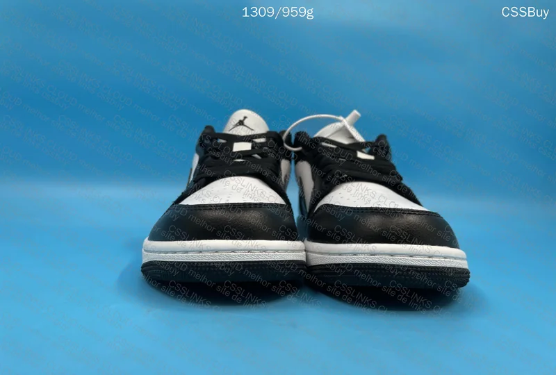 Air Jordan 1 / Panda