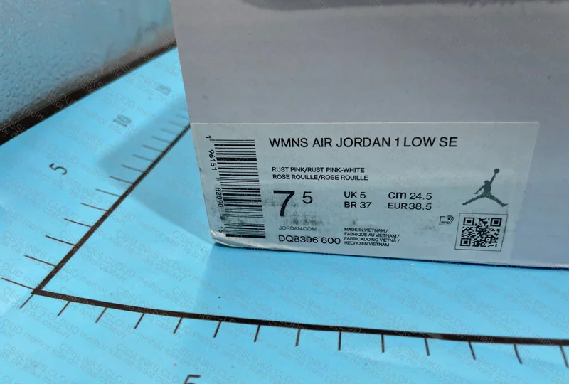 Air Jordan 1 Pink