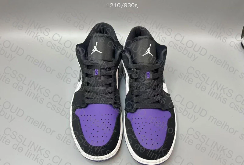 Air Jordan 1 Purple 4