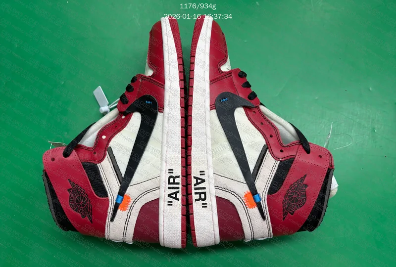 Air Jordan 1 Retro High Off-White Chicago 9