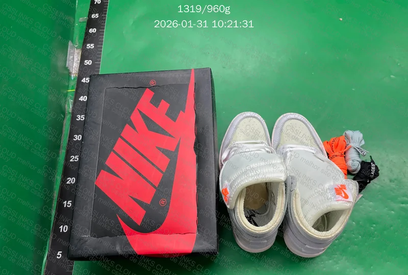Air Jordan 1 Retro High Off-White Euro (AQ0818-100) 5