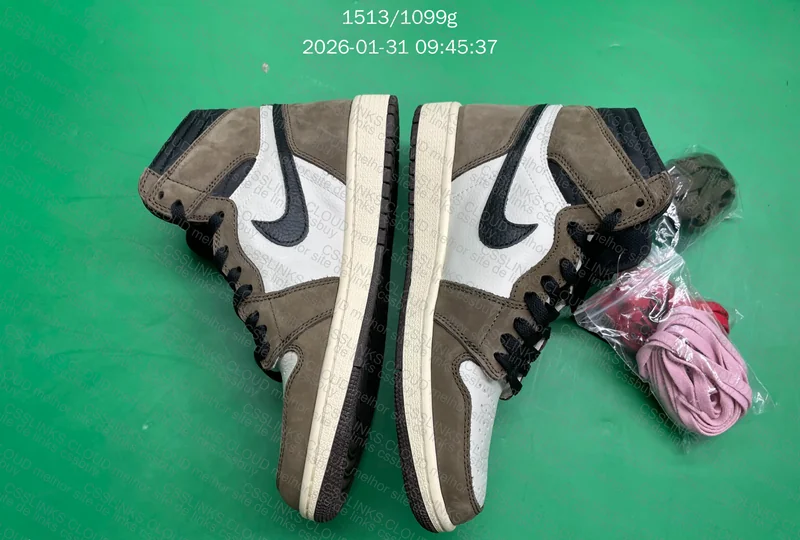 Air Jordan 1 Retro High OG SP Travis Scott Mocha (CD4487-100) 6