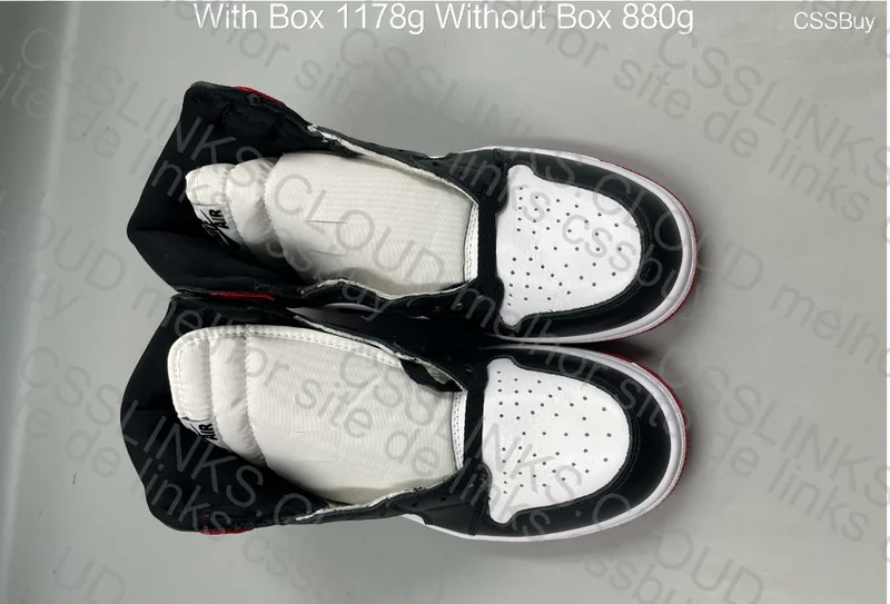 Air Jordan 1 Retro High Satin Black Toe 3