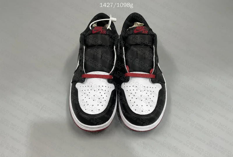 Air Jordan 1 Retro Low 3