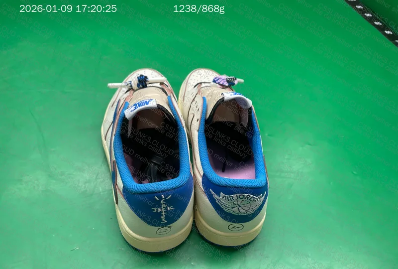 Air Jordan 1 Retro Low OG SP Fragment x Travis Scott Sail Military Blue (DM7866-104) 3