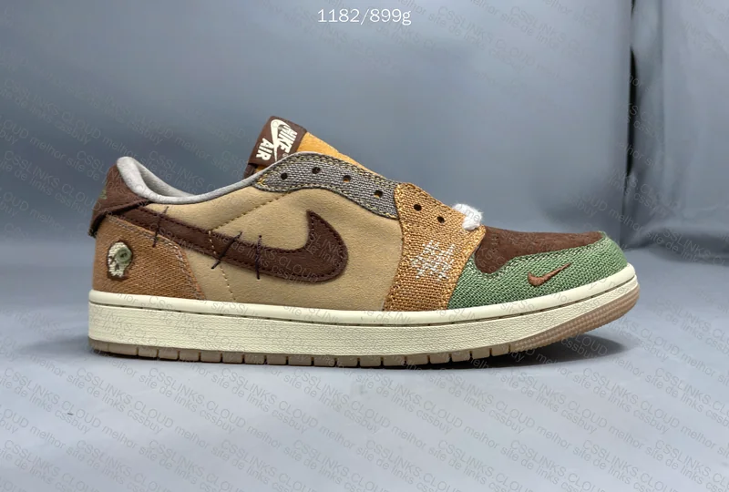Air Jordan 1 Retro Low OG 'Voodoo' 9