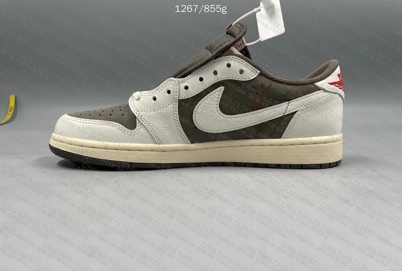 Air Jordan 1 - Reverse Mocha 7