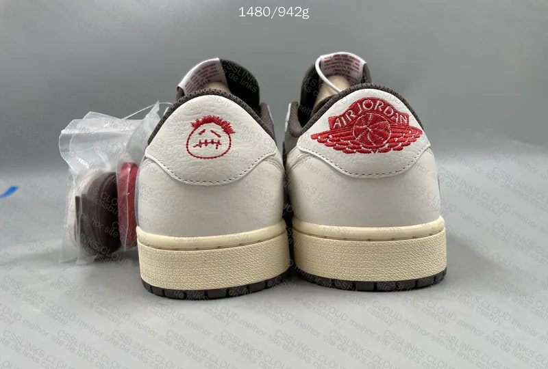 Air Jordan 1 Reverse Mocha 3