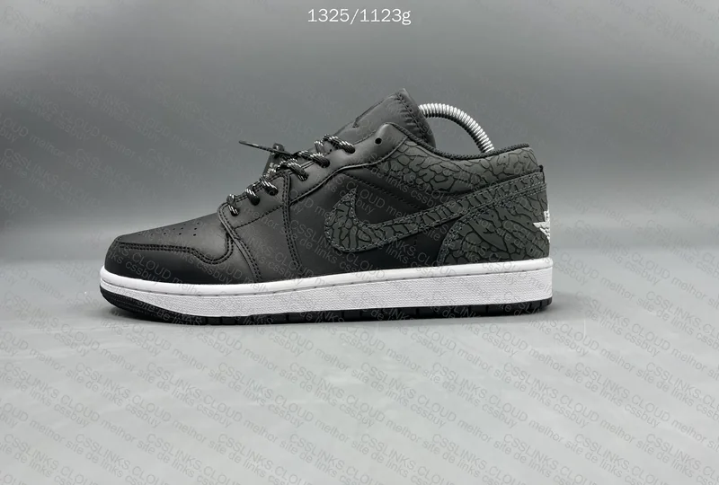 Air Jordan 1 SE Black Elephant 5