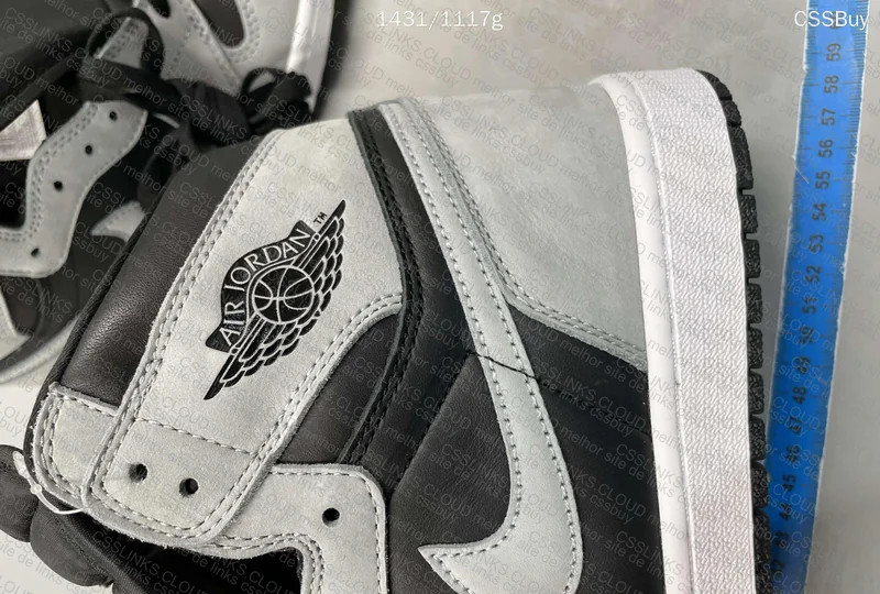 Air Jordan 1 (Shadow 2.0) 10