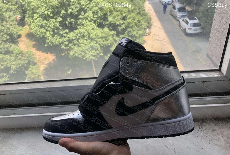 Air Jordan 1 Silver Toes 7