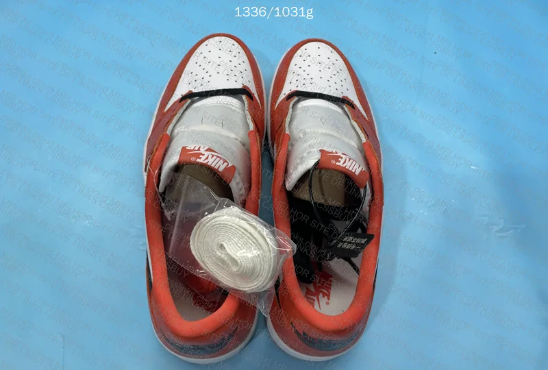 Air Jordan 1 - Starfish