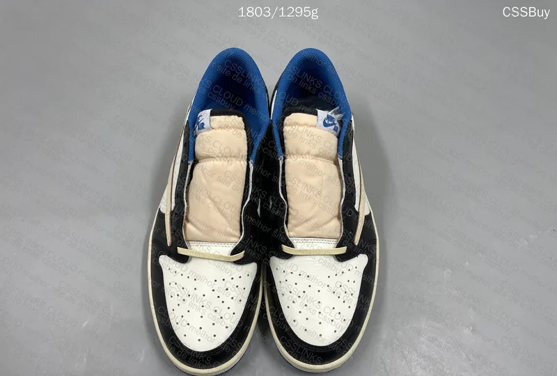 Air Jordan 1 Travis Low Fragment
