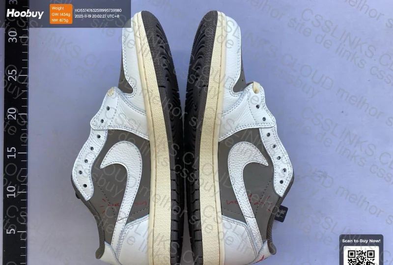 Air Jordan 1 Travis PK 4