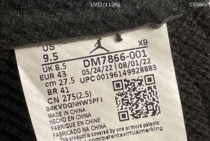Air Jordan 1 Travis Scott - Black Phantom 4
