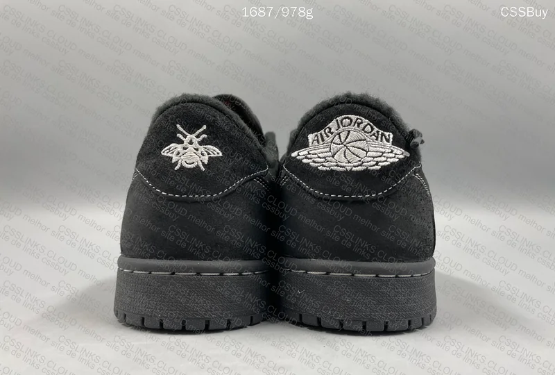 Air Jordan 1 Travis Scott (Black Phantom) 4