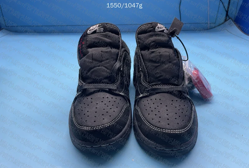 Air Jordan 1 Travis Scott Black Phantom 4