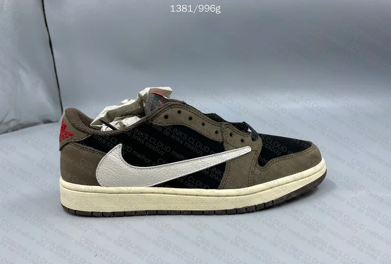 Air Jordan 1 Travis Scott "Dark Mocha" 6