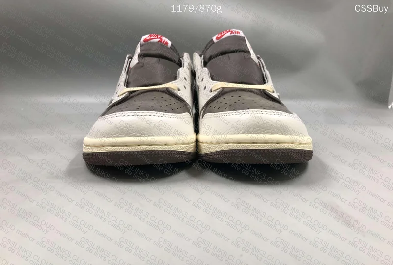 Air Jordan 1 Travis Scott Reverse Mocha 3