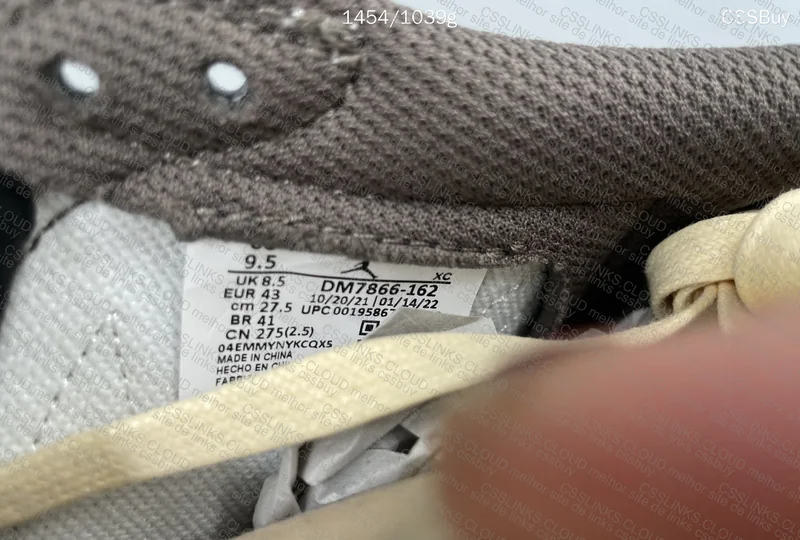 Air Jordan 1 Travis Scott Reverse Mocha 7