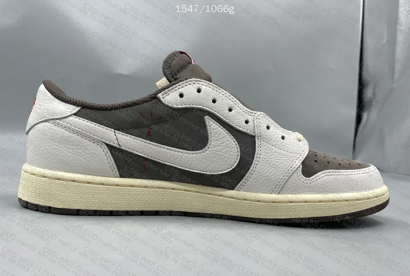 Air Jordan 1 Travis Scott Reverse Mocha 2