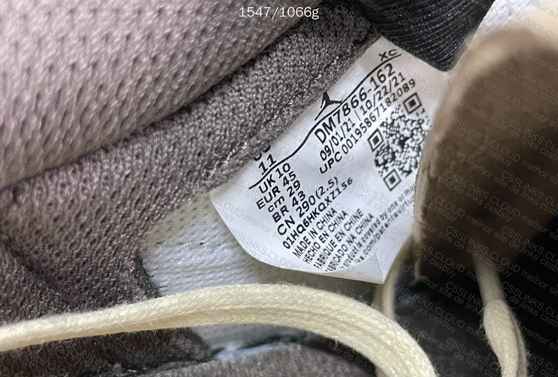 Air Jordan 1 Travis Scott Reverse Mocha 8