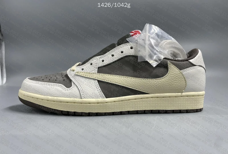 Air Jordan 1 Travis Scott Reverse Mocha 4