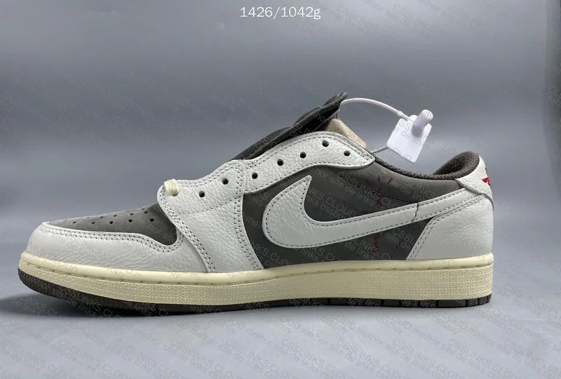 Air Jordan 1 Travis Scott Reverse Mocha 9