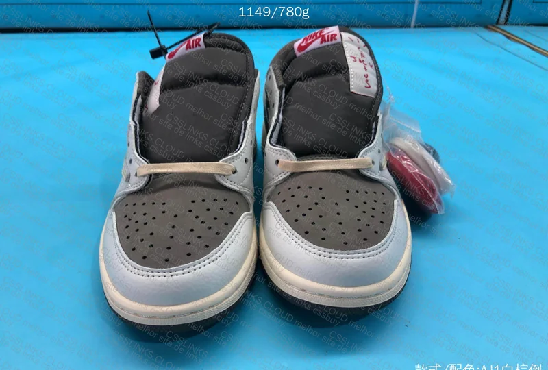 Air Jordan 1 Travis Scott Reverse Mocha 3
