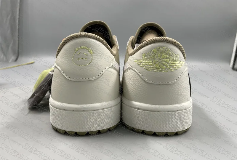 Air Jordan 1 Travis Scott x Golf 2