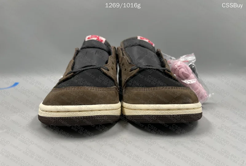 Air Jordan 1 TS Low Dark Mocha 2