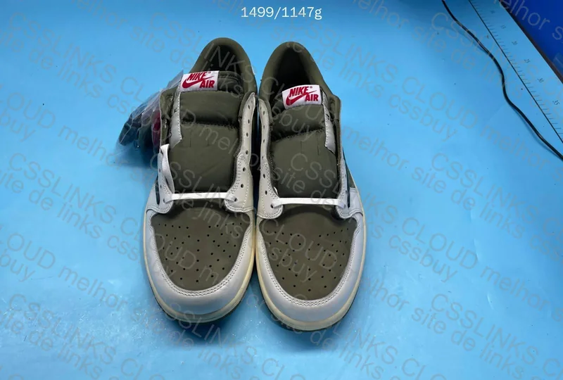 Air Jordan 1 TS Medium Olive 3