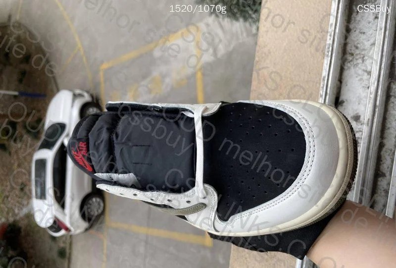 Air Jordan 1 TS Olive 3
