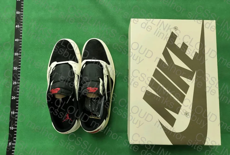 Air Jordan 1 TS Olive